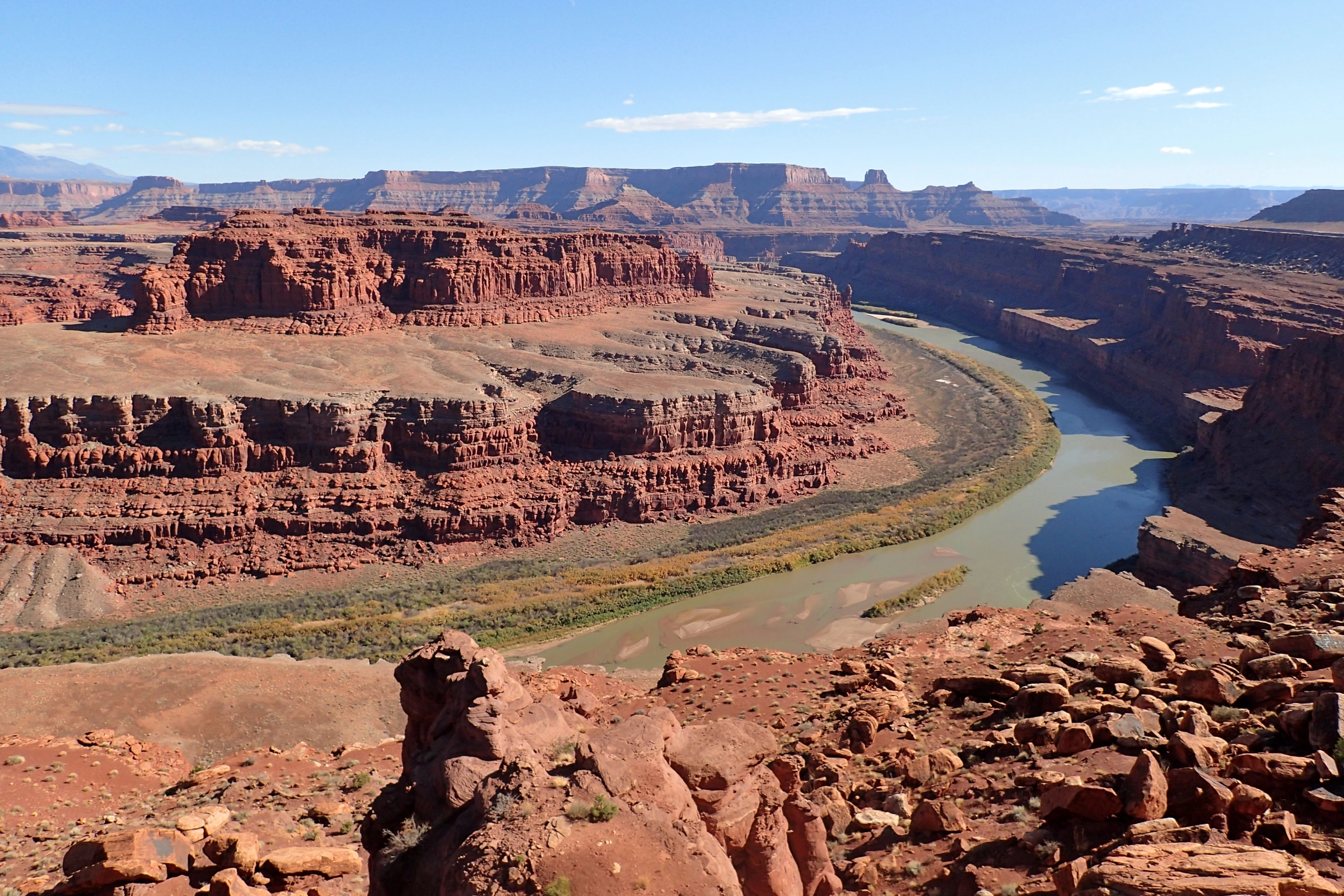 Canyonlands_National_Park,_Utah[1].webp